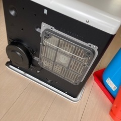 家電 季節、空調家電 ファンヒーターの画像
