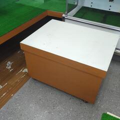家具 テーブル　陳列棚　商品棚