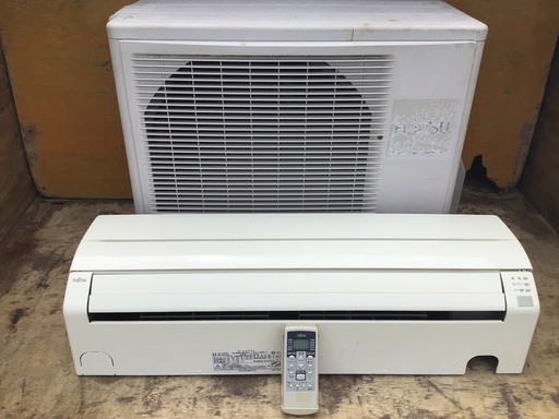 富士通冷暖房エアコン　8畳前後用　2.5k  現状販売　倉庫整理セール