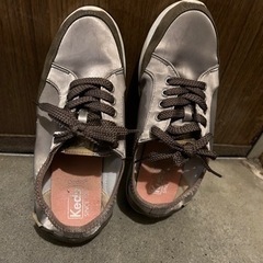 靴
