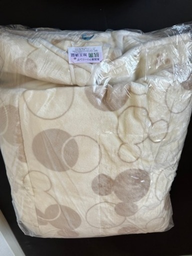 コタツ布団　　ディズニー　ミッキー　75×75   6/23まで