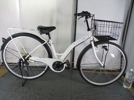 D585　★限定特価★ 中古自転車 【　27インチ　白　軽快車　6段　LEDオートライト 】