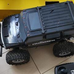 HUMMER H2（ハマー）ラジコン（シルバー）　おもちゃの画像