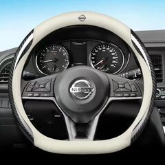 日産 ハンドルカバー ステアリングカバー ホイールカバー スエード スポーツトリコロール エクストレイル X-TRAIL t32 ブルーバード ティアナ セレナ エルグランド キックス ディズ 全シリーズ対応 カーボンファイバー+ナッパレザー 内装品 高級 専車ロゴ 超薄型 Mサイズ 38CMの画像
