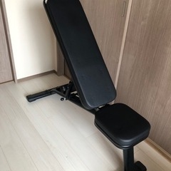 リーディングエッジ LE-B80 トレーニングベンチ マルチポジション 折り畳み式 耐荷重300kg 角度調整機能 フラットベンチ インクラインベンチ デクラインベンチの画像