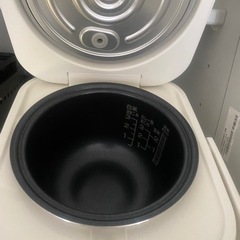 炊飯器の画像