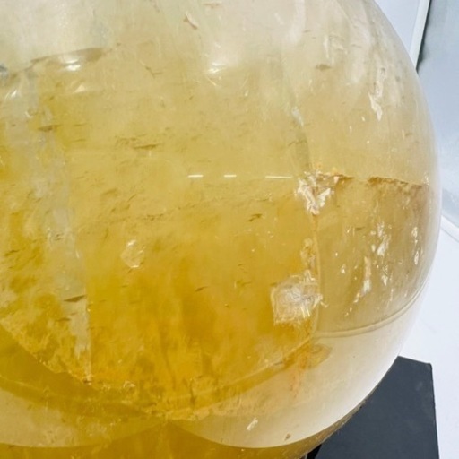 【‼️インテリアなどに‼️】天然石　水晶　台付き