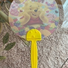 うちわ　ハンドファン　HAND FAN くまのプーさん　ディズニー　Disney　おもちゃ おもちゃ 知育玩具の画像