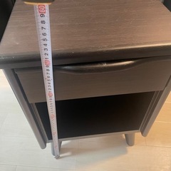 サイドテーブルの画像