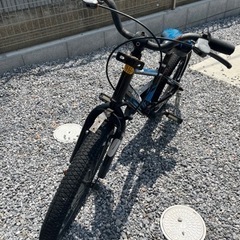 自転車 マウンテンバイク