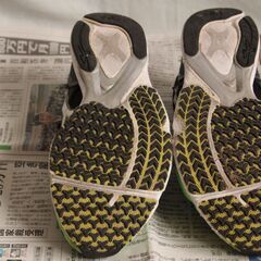 ミズノ　ランニングシューズ　ウェーブエンパイア３　26㎝の画像