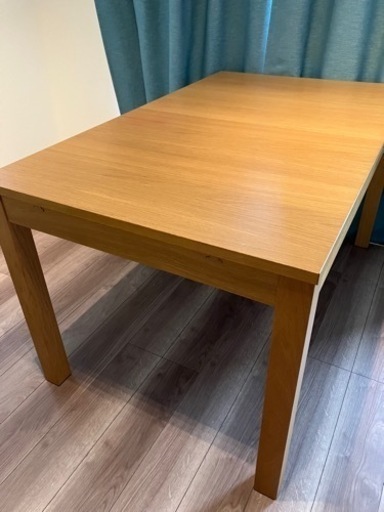 IKEA ダイニングテーブル(伸長式)