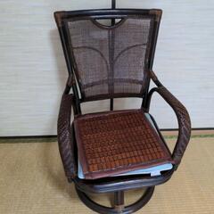 藤の花の木でできた高級な椅子です。家具 椅子 