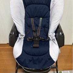 アップリカ　ハイローチェア