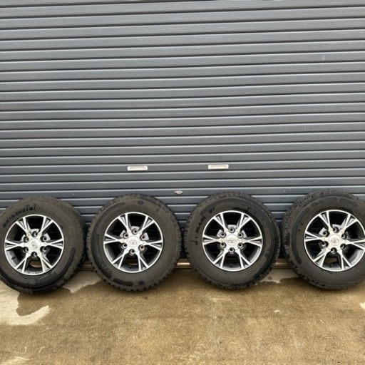 TOYOTAトヨタ ハイエース純正アルミホイール