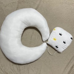 定価5500円 授乳クッション