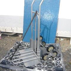 TOOL ICHIBA 製　荷台折畳式６輪式 段差カート 階段台車 階段昇降運搬車 階段運搬車 ＨＴ2206 2輪変身キット付の画像