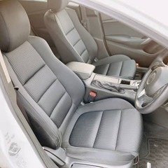 大容量のトランクスペース！マツダ　アテンザワゴン　XDの画像