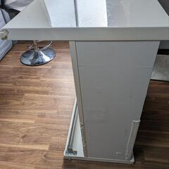 家具 テーブルの画像