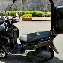 ヤマハ　トリシティ125 ゾロ屋根　ボックス付　Beamsマフラー　YSSリアサス　グリップヒーターの画像