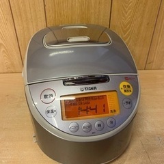 ⭐️タイガーIH炊飯ジャー⭐️ ⭐️JKT-B100⭐️