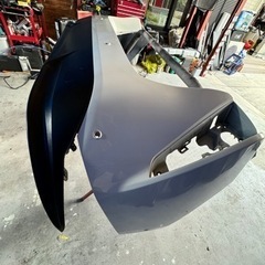 前期 50プリウス ツーリング  リアバンパー センサ穴有の画像