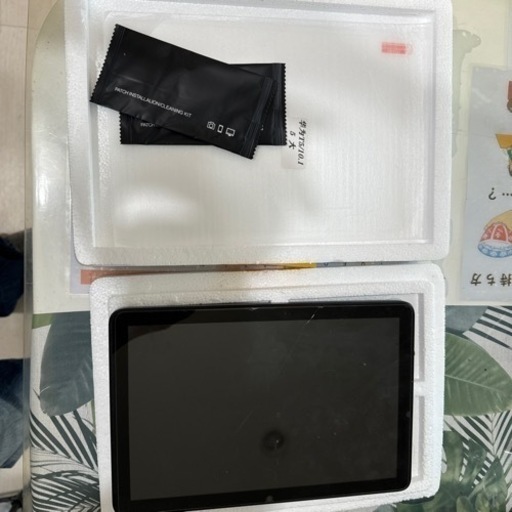 タブレットと保護フィルムのセット