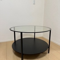 お譲り先決定しました！IKEA ガラステーブル  ヴィッドショーガラステーブル コーヒーテーブルの画像
