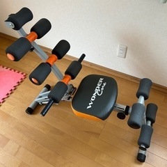 ワンダーコア　腹筋マシーン
