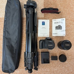 【中古美品】Canon EOS Kiss X9 ダブルズームキッ...