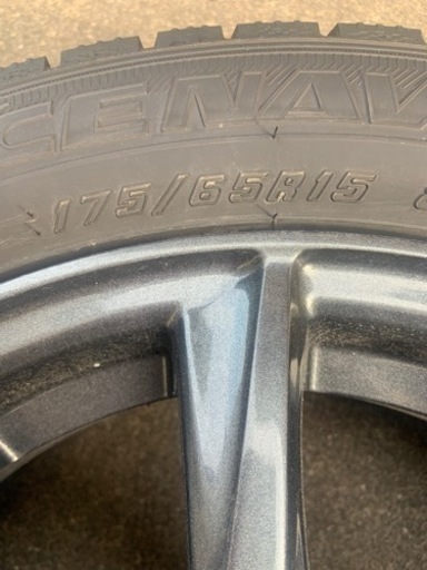 175 65 r15車のパーツ タイヤ、ホイール