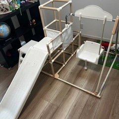 ジャングルジムの画像