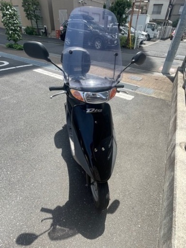 Dio 原付バイク荷物入れ付き