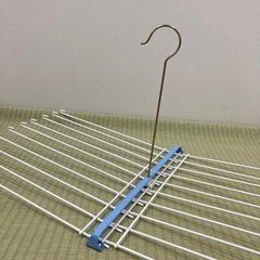 タオル干し ハンガー 20枚用 折りたたみ　洗濯用品の画像