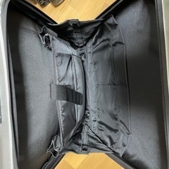 【中は綺麗です】サムソナイト　スーツケース　シルバーの画像