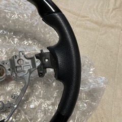 【お譲り先決定】80系ヴォクシー　ステアリング　ピアノブラック