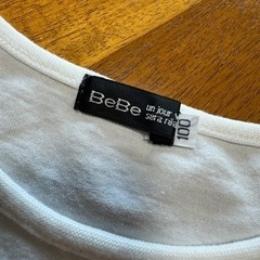 BeBe Tシャツ 100cmの画像