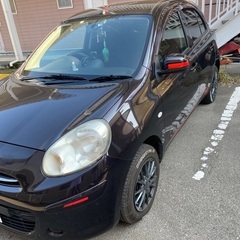 日産　マーチ　2011