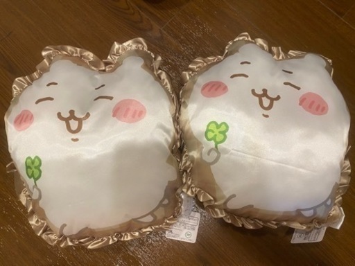 ちいかわ　ギンガムフリルクッション　2点セット　新品未使用