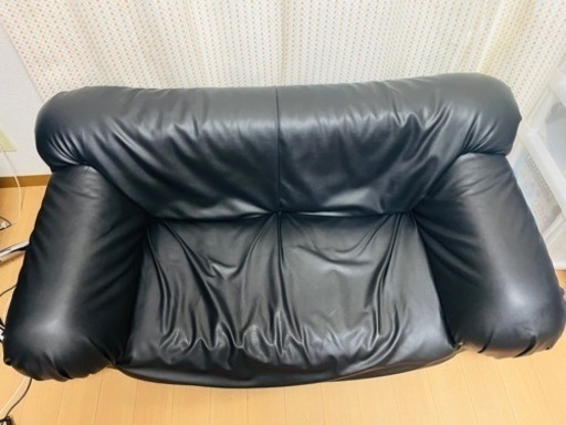 2人掛けソファー　メーカー不明　合皮