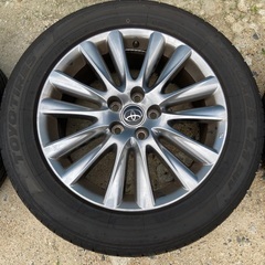 タイヤ・ホイール　235/55R18 ハリアー純正の画像