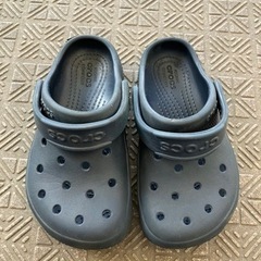 子供　crocs クロック
ス　C10 サンダル