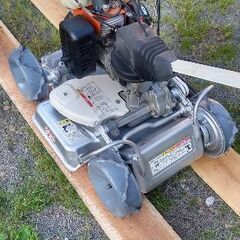 スパイダーモア　AZ850A  オーレック　斜面畔草刈り機の画像