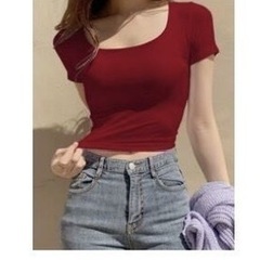 服/ファッション Tシャツ レディースの画像