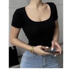 服/ファッション Tシャツ レディースの画像