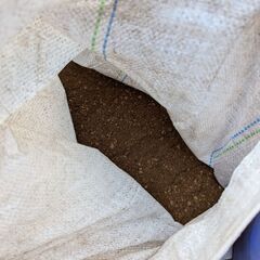 園芸用土、畑の土(ガーデニングに使っていた土)無料で差し上げます。の画像
