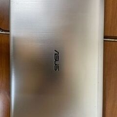 ASUS10inchノートパソコン　人気機種