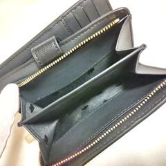 【新品 未使用】kate spade ｹｲﾄｽﾍﾟｰﾄﾞ 二つ折り財布　　の画像
