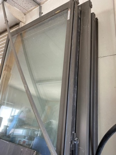 2重ガラス  アルミサッシ