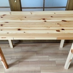 【美品】IKEAの学習机　幅105cm 奥行50cmの画像